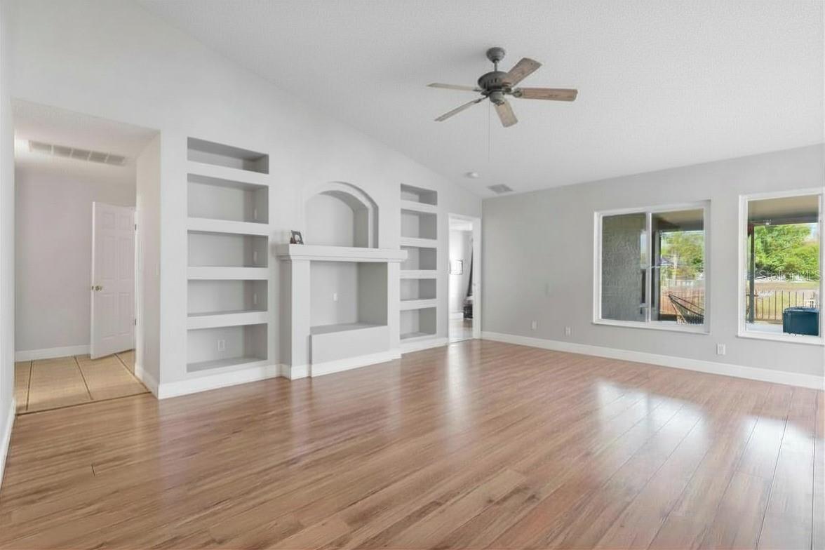 KINGSFIELD PH V - Residential