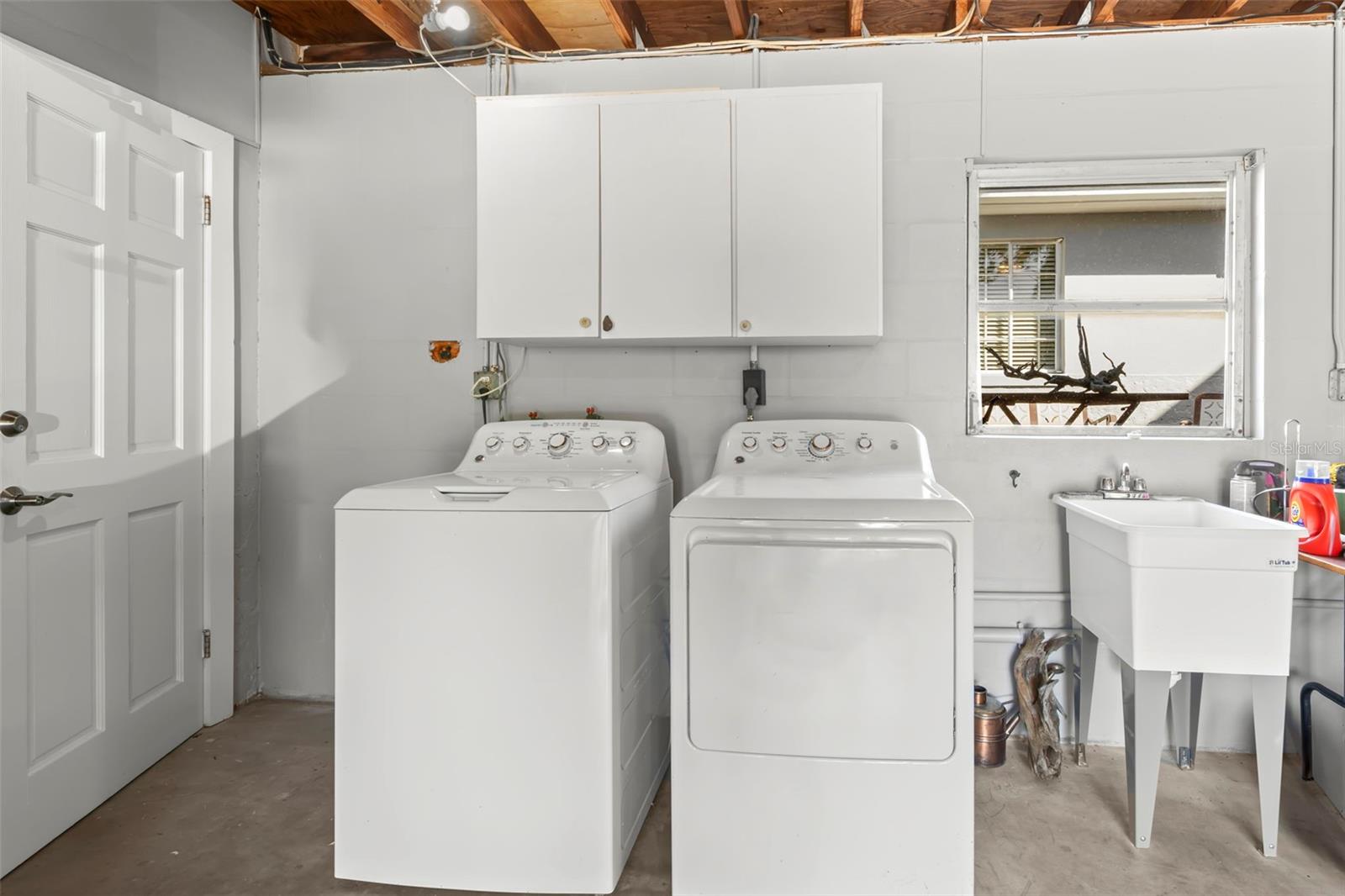 BAY FRONT SUB - Residential