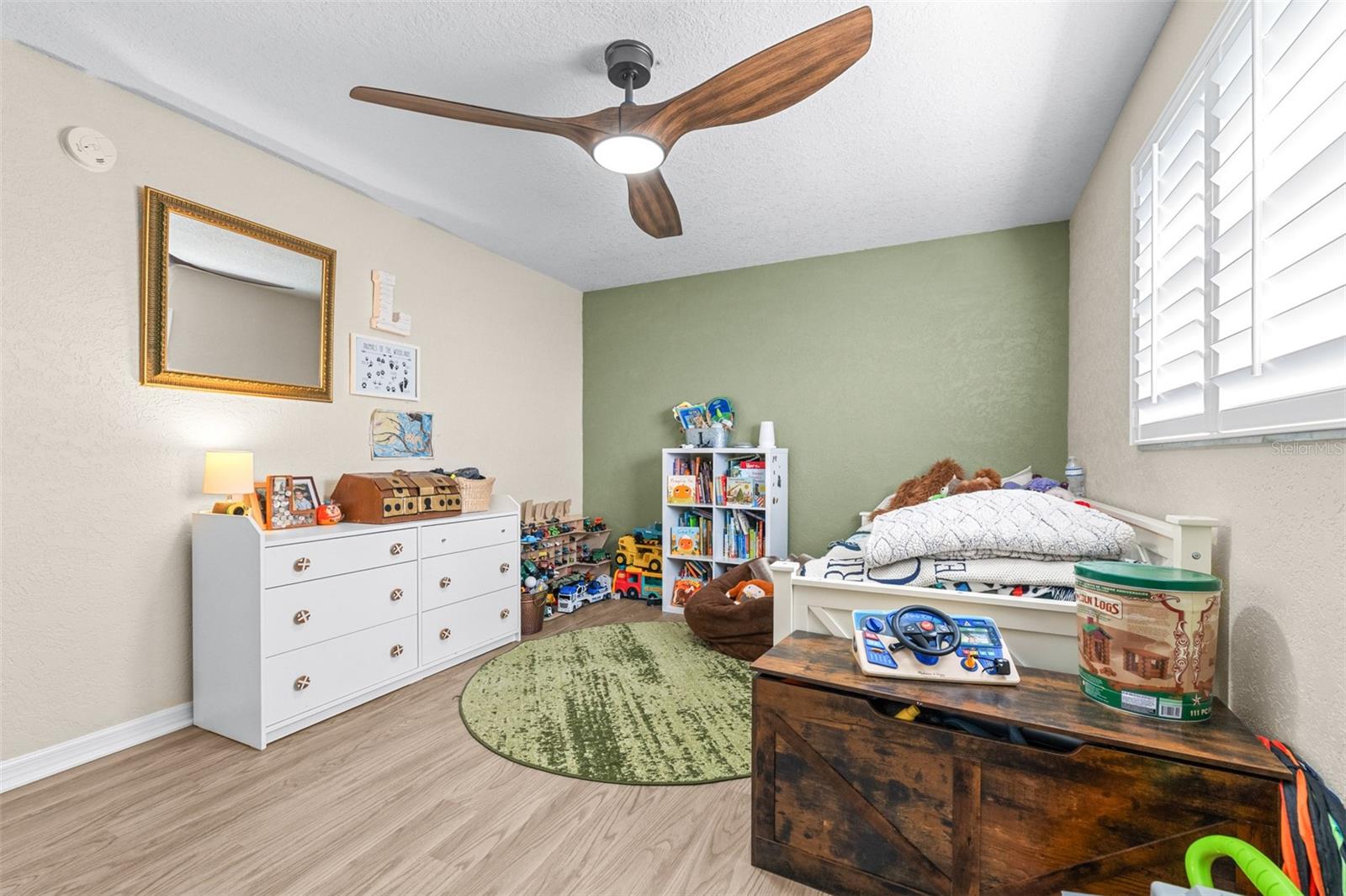 LEONA HEIGHTS - Residential