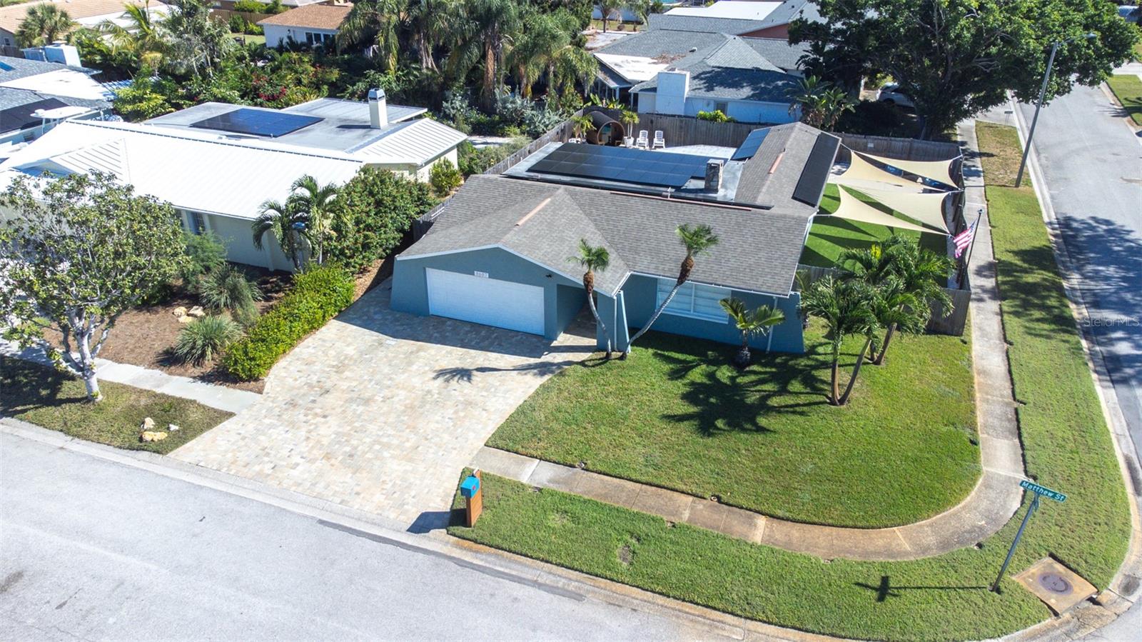 LEONA HEIGHTS - Residential