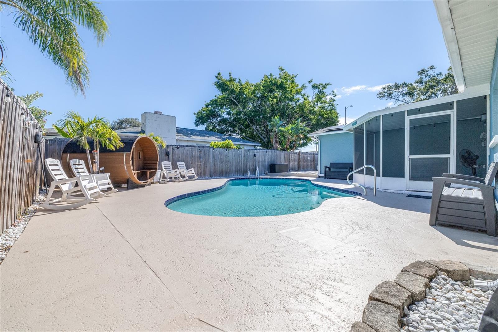 LEONA HEIGHTS - Residential