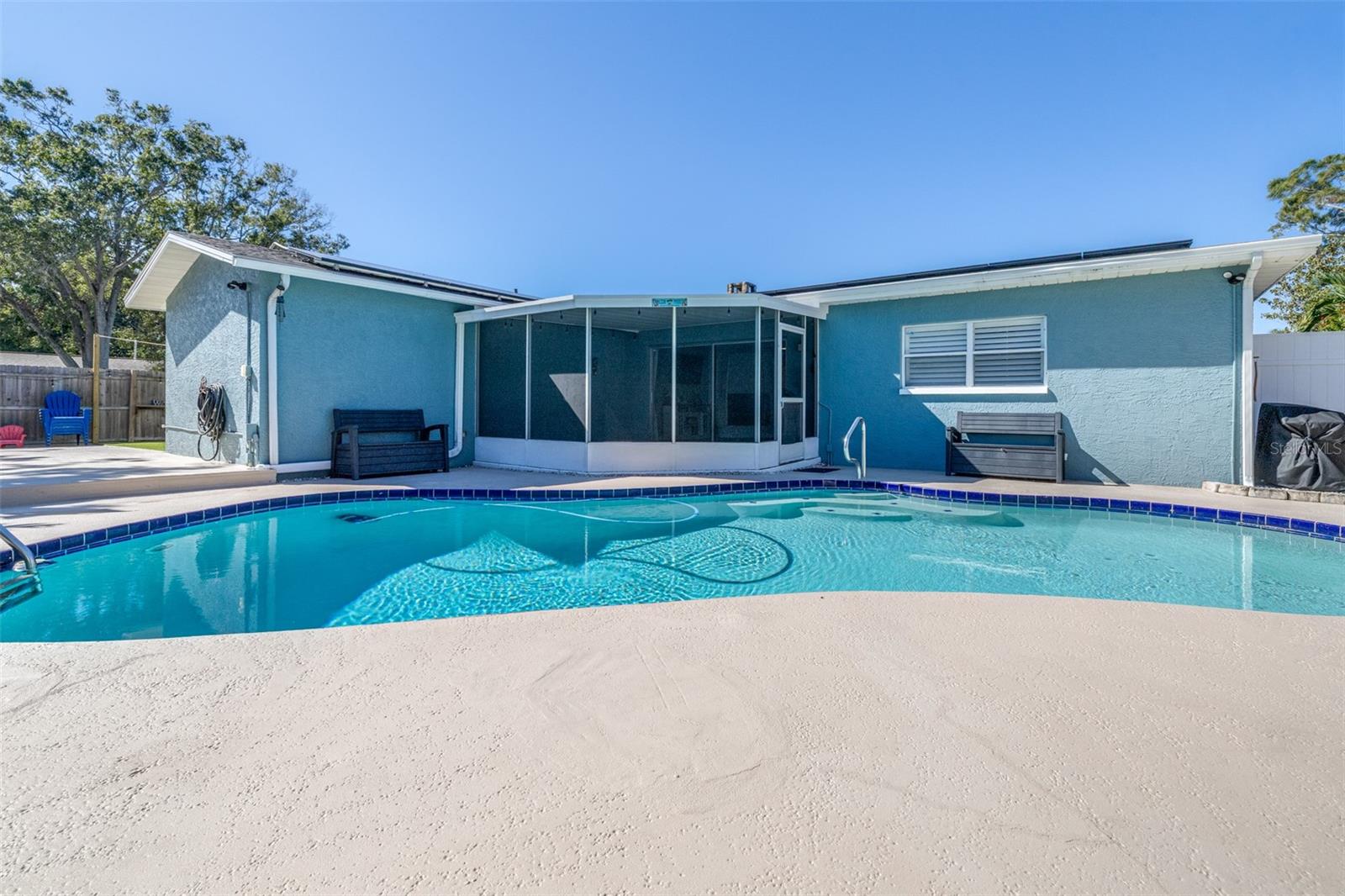 LEONA HEIGHTS - Residential