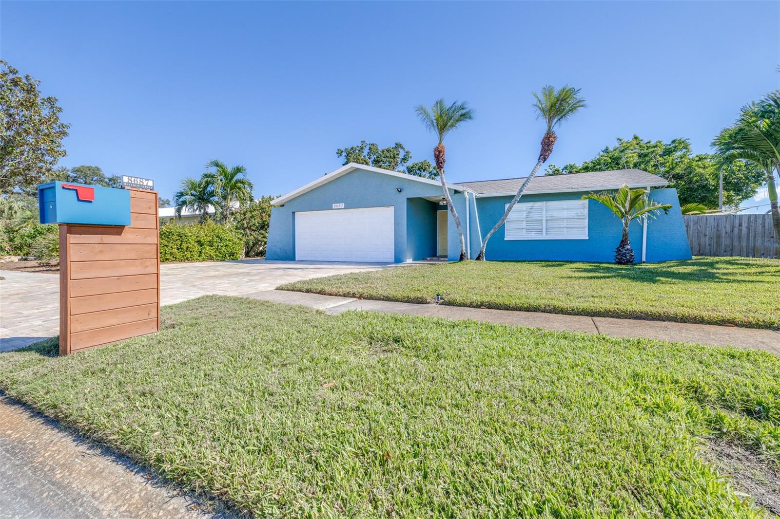 LEONA HEIGHTS - Residential