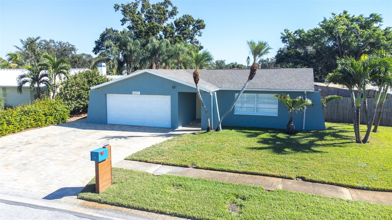 LEONA HEIGHTS - Residential