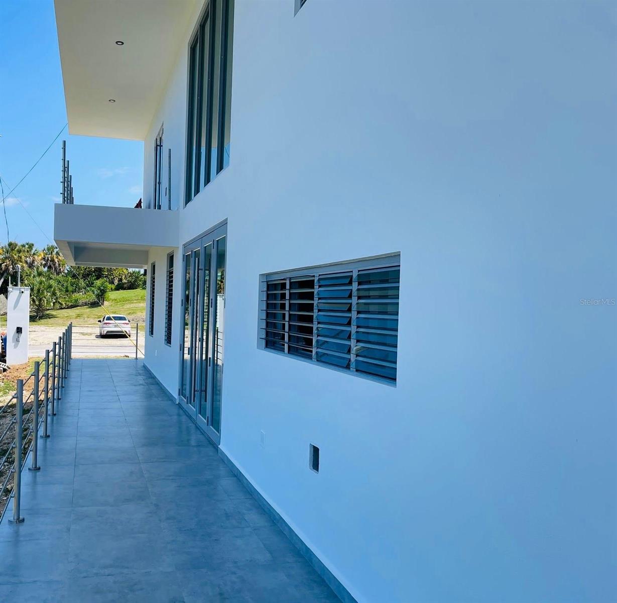 485 KM. 1.7 INT SAN JOSE