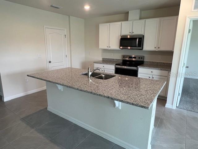 2214 LAKE PRESERVE CIRCLE