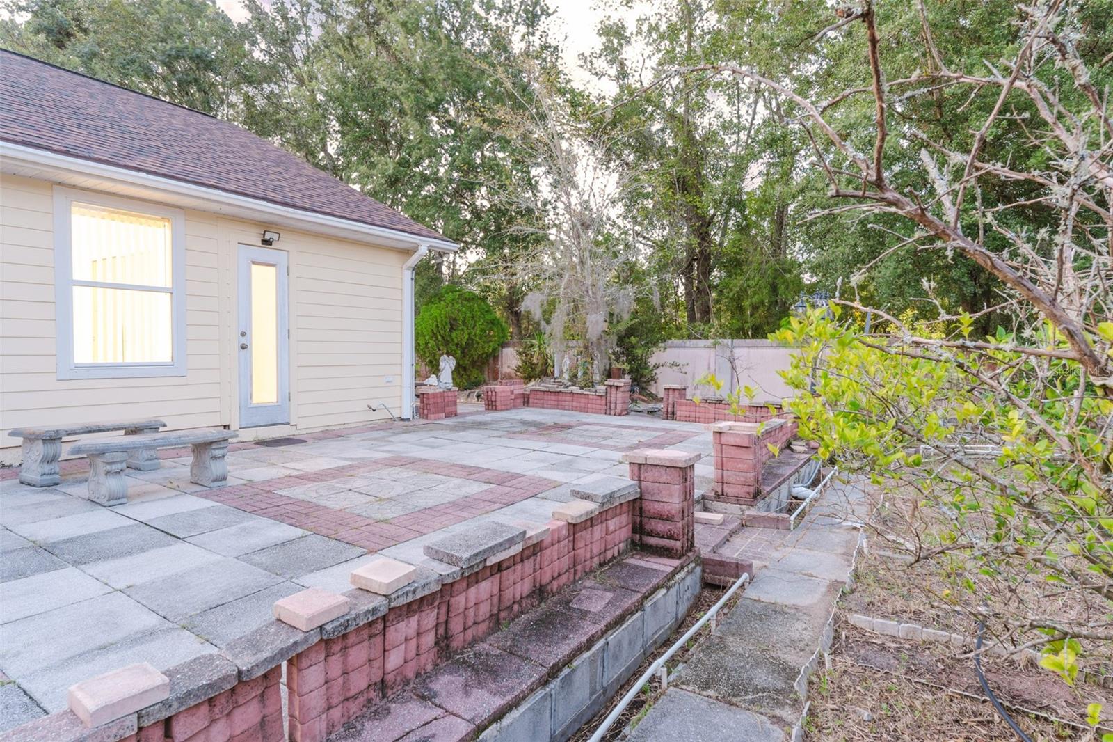 SORRENTO PH 1 - Residential Lease