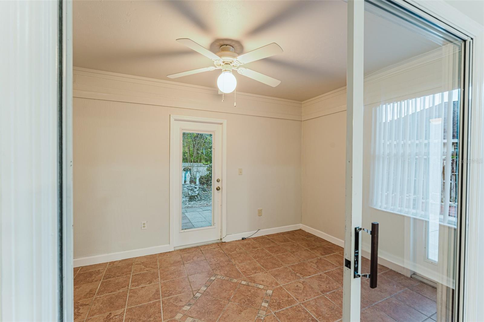 SORRENTO PH 1 - Residential Lease