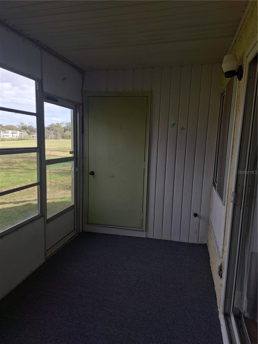 FAIRWAYS/SILVER SPGS SHORES CO - Residential