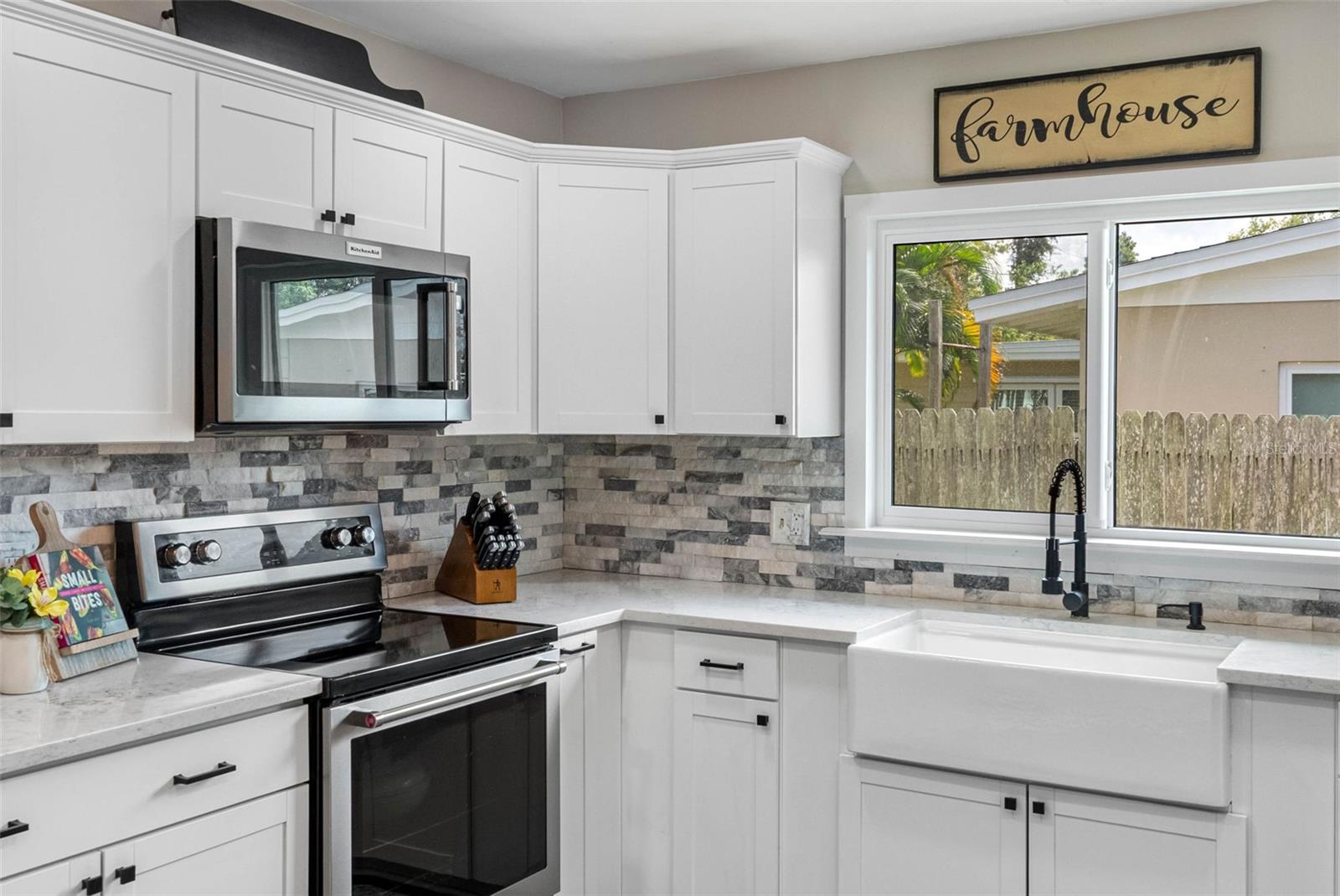 SUN VILLAGE SUB - Residential