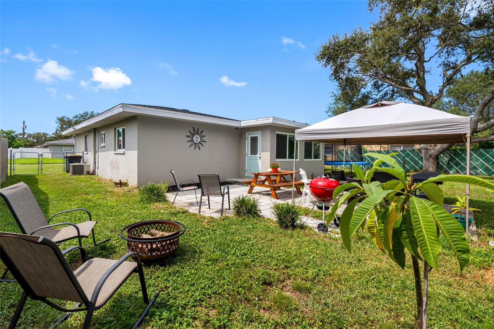 SUN VILLAGE SUB - Residential