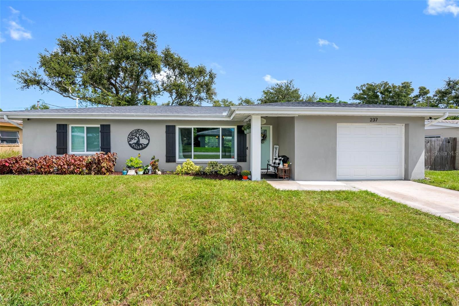 SUN VILLAGE SUB - Residential