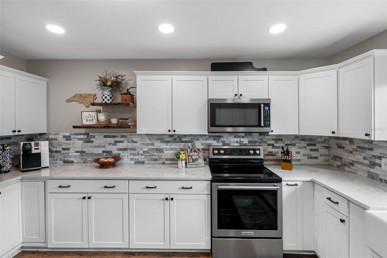 SUN VILLAGE SUB - Residential