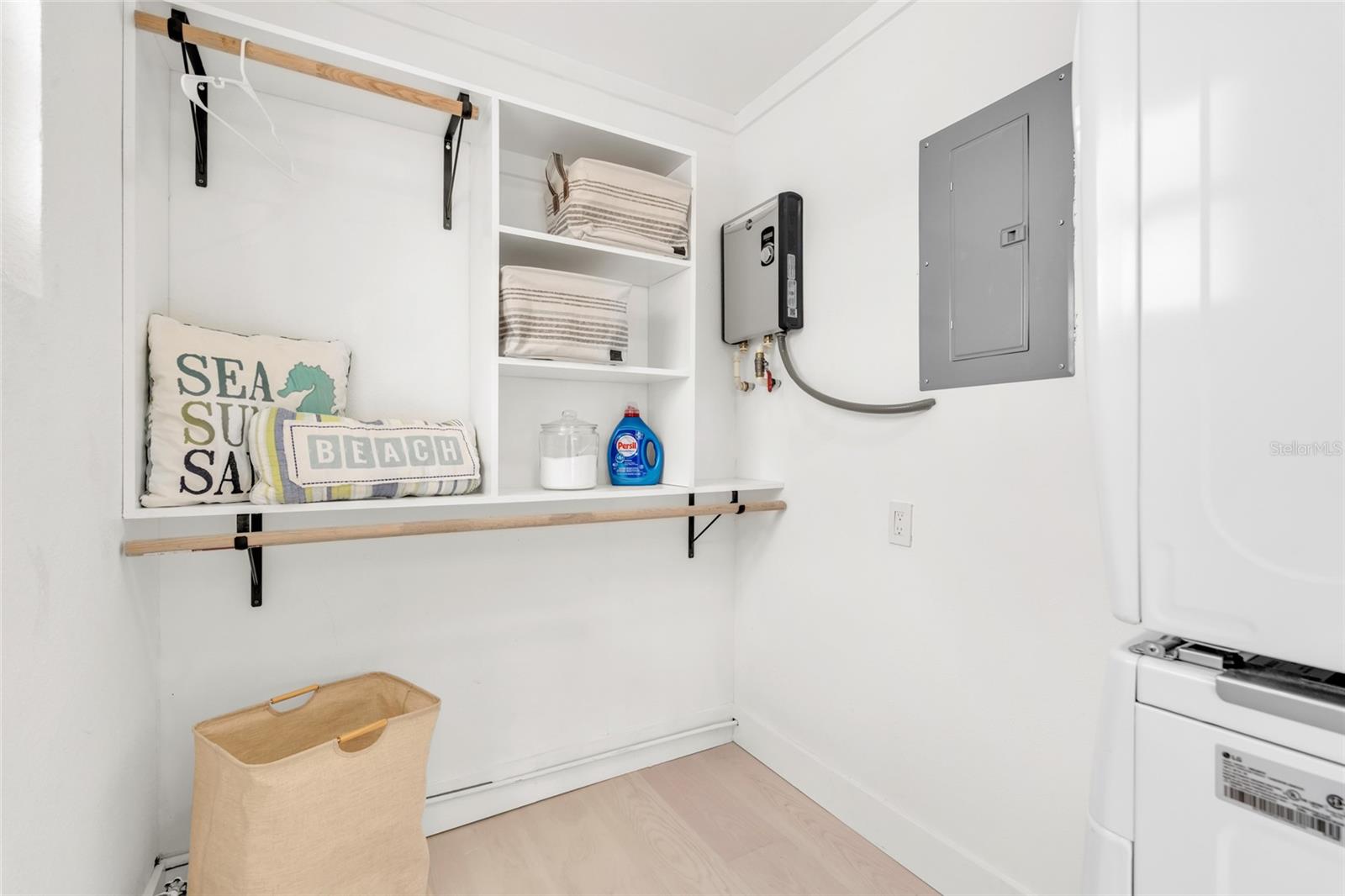 SEA SIDE GARDENS - Residential