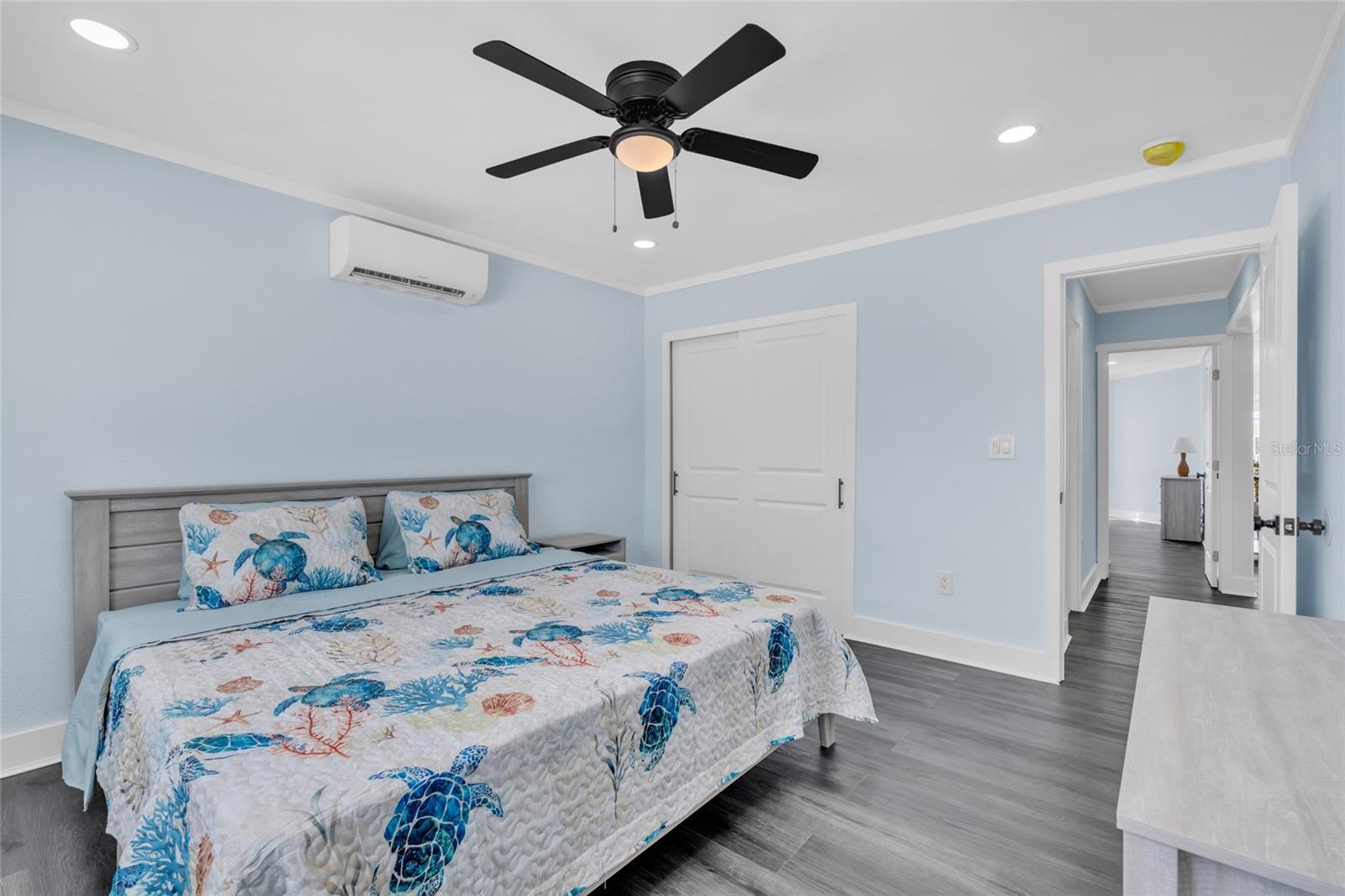 SEA SIDE GARDENS - Residential