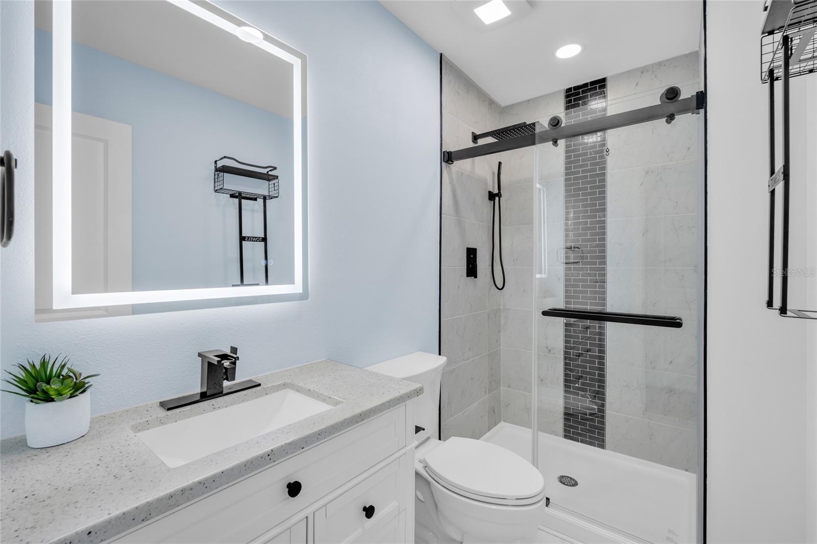 SEA SIDE GARDENS - Residential