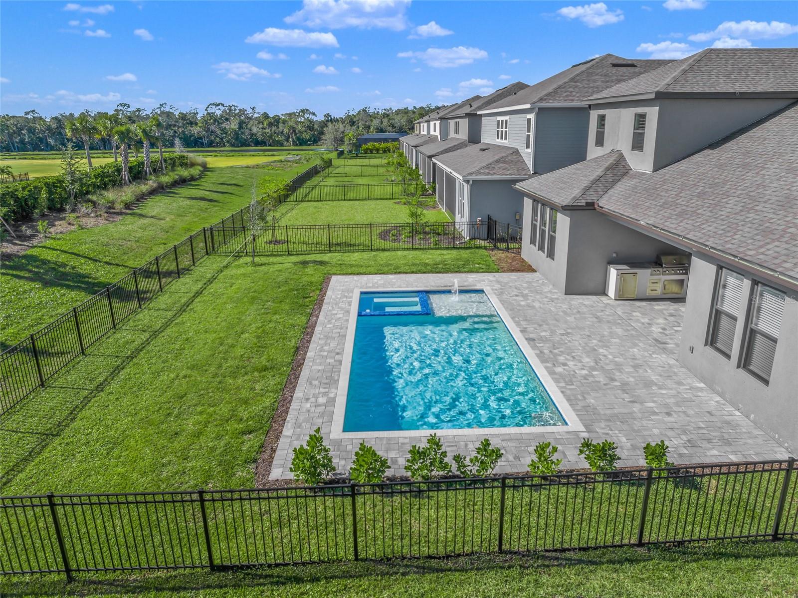 9511 TEQUILA SUNRISE DRIVE