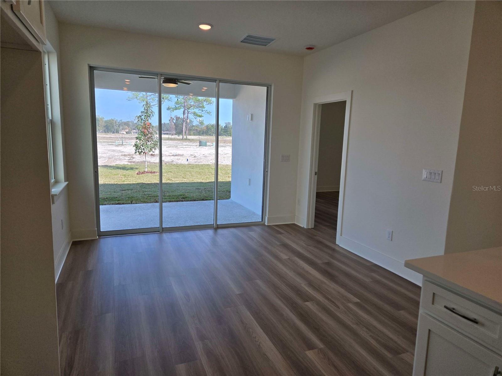 ARBOR MEADOWS - Residential