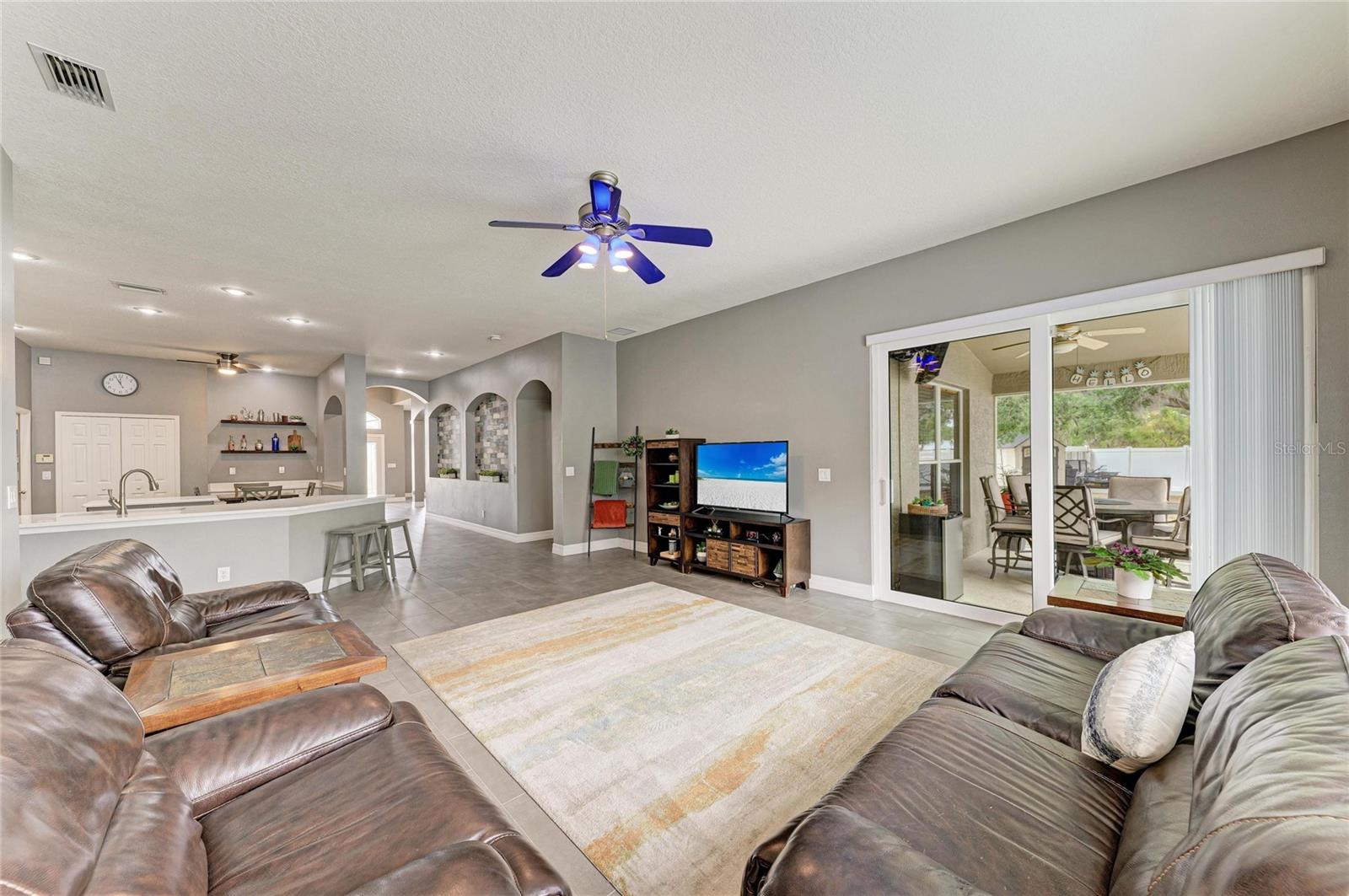 SABAL HARBOUR PH IV - Residential