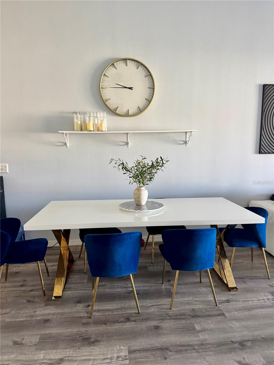 PALMER OAKS PH 1 & 2 - Residential Lease