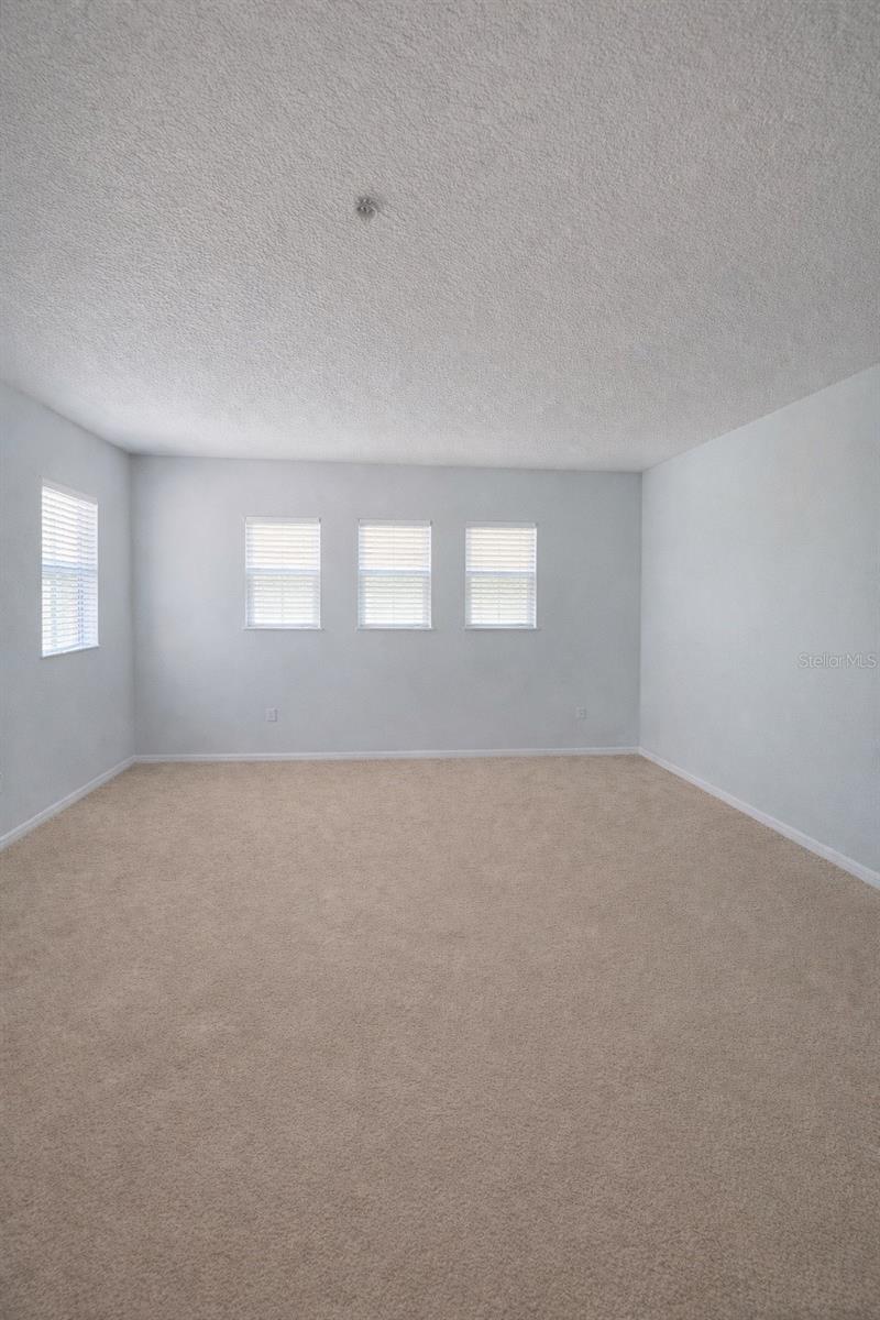 PALMER OAKS PH 1 & 2 - Residential Lease