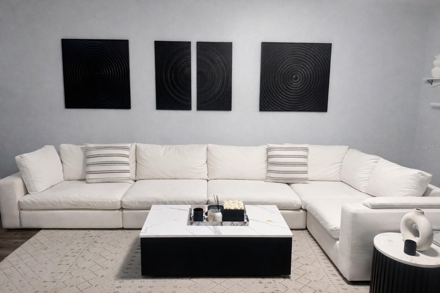 PALMER OAKS PH 1 & 2 - Residential Lease