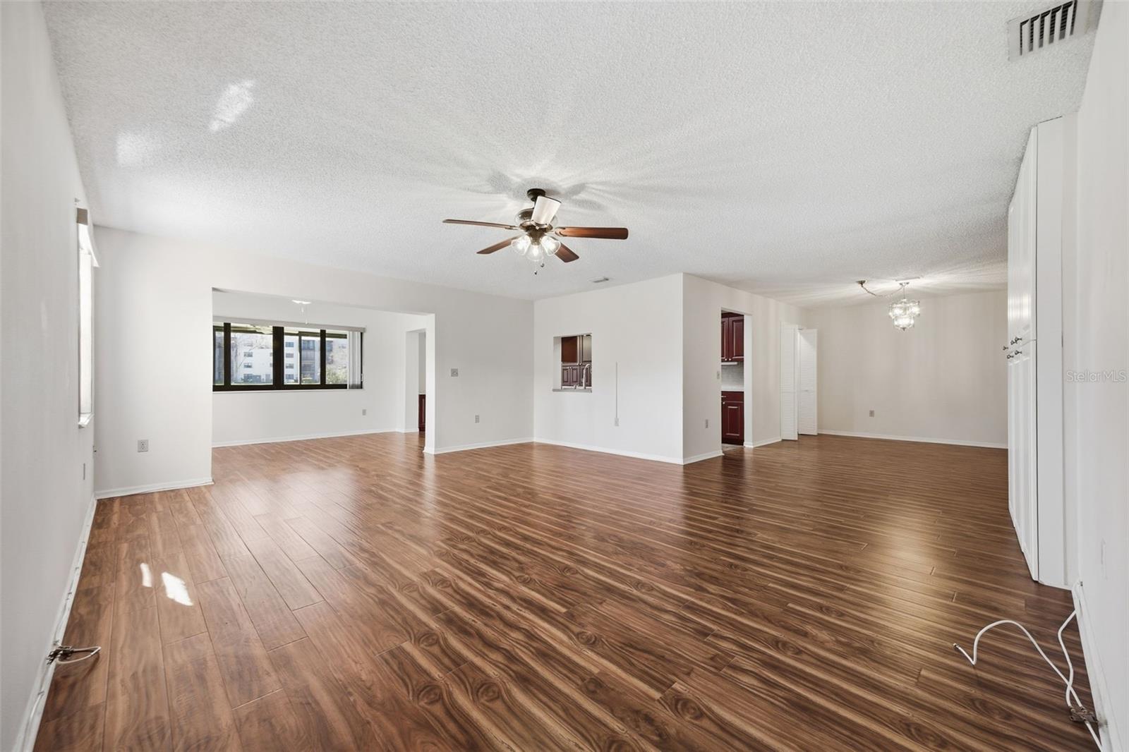 TERRACE PARK OF FIVE TOWNS - Residential