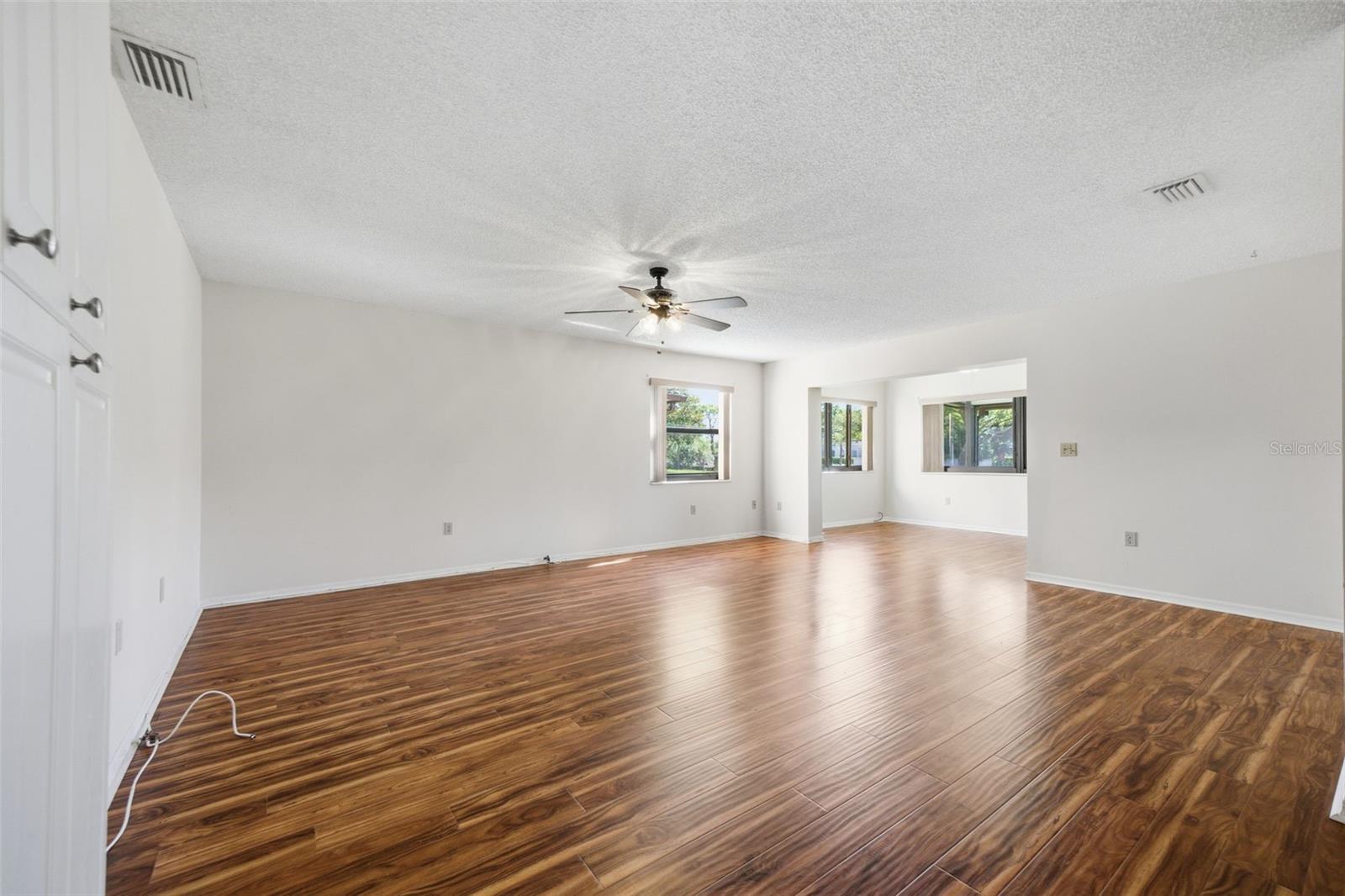 TERRACE PARK OF FIVE TOWNS - Residential