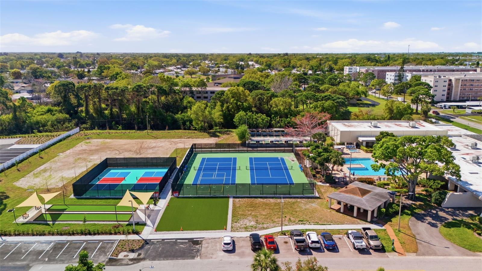 TERRACE PARK OF FIVE TOWNS - Residential