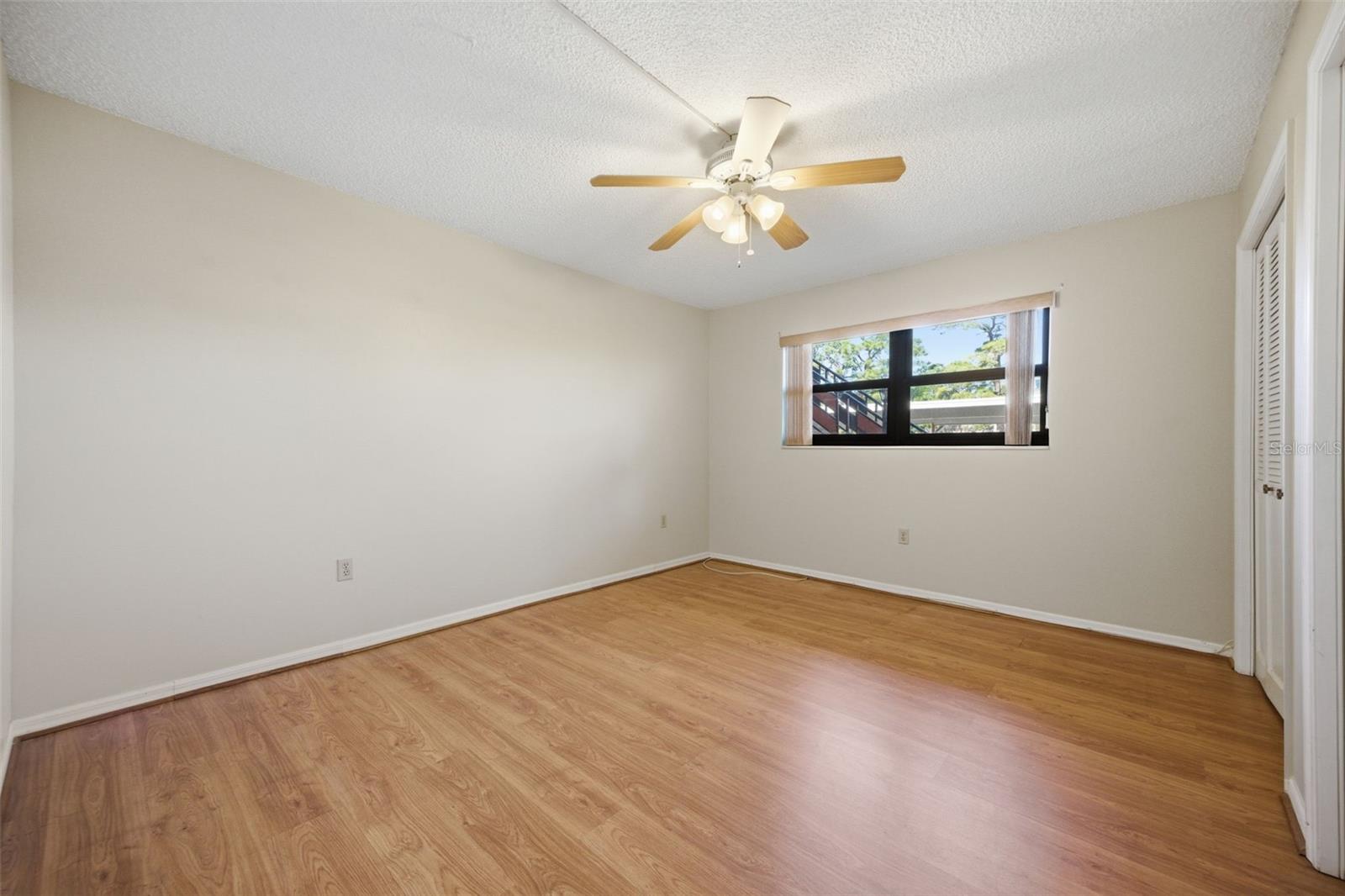 TERRACE PARK OF FIVE TOWNS - Residential