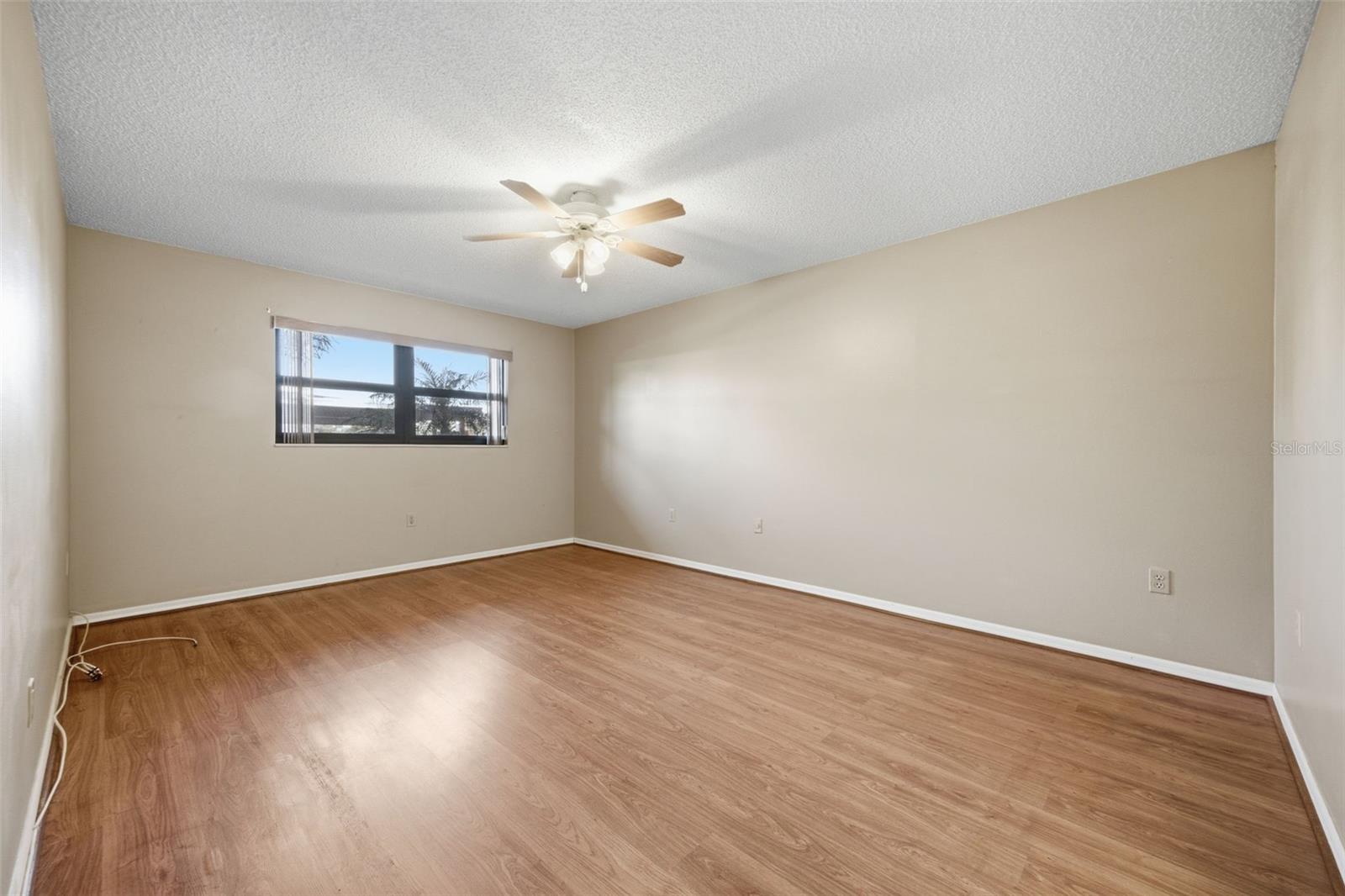 TERRACE PARK OF FIVE TOWNS - Residential