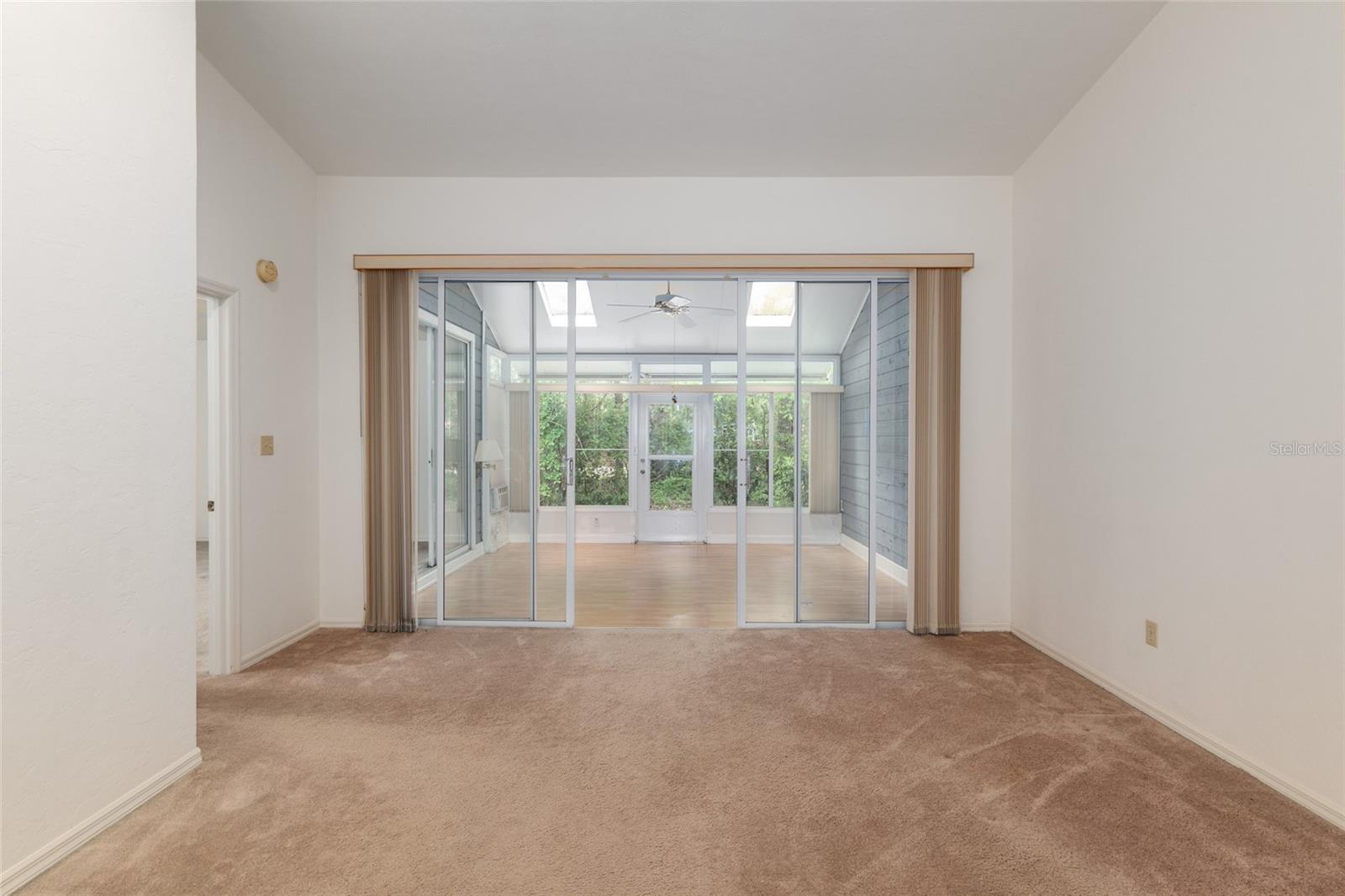 THE VILLAS OF WEST END UNIT 1B - Residential