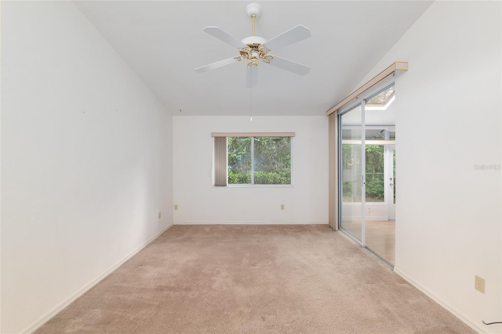 THE VILLAS OF WEST END UNIT 1B - Residential