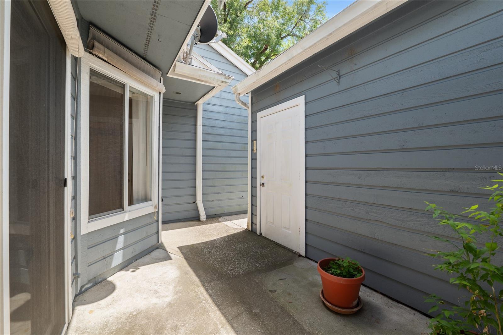 THE VILLAS OF WEST END UNIT 1B - Residential