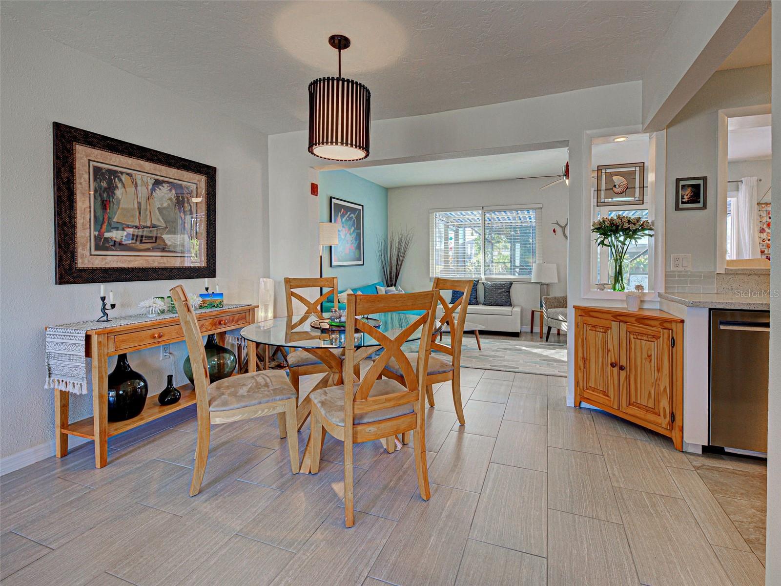 VENICE GARDENS - Residential