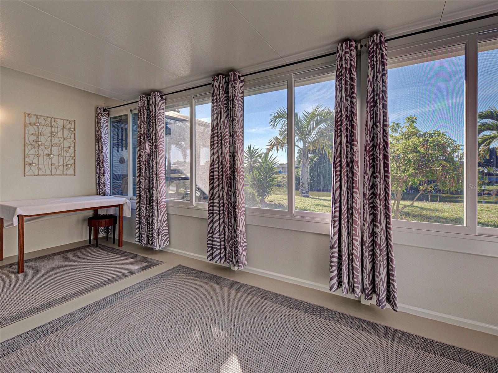 VENICE GARDENS - Residential