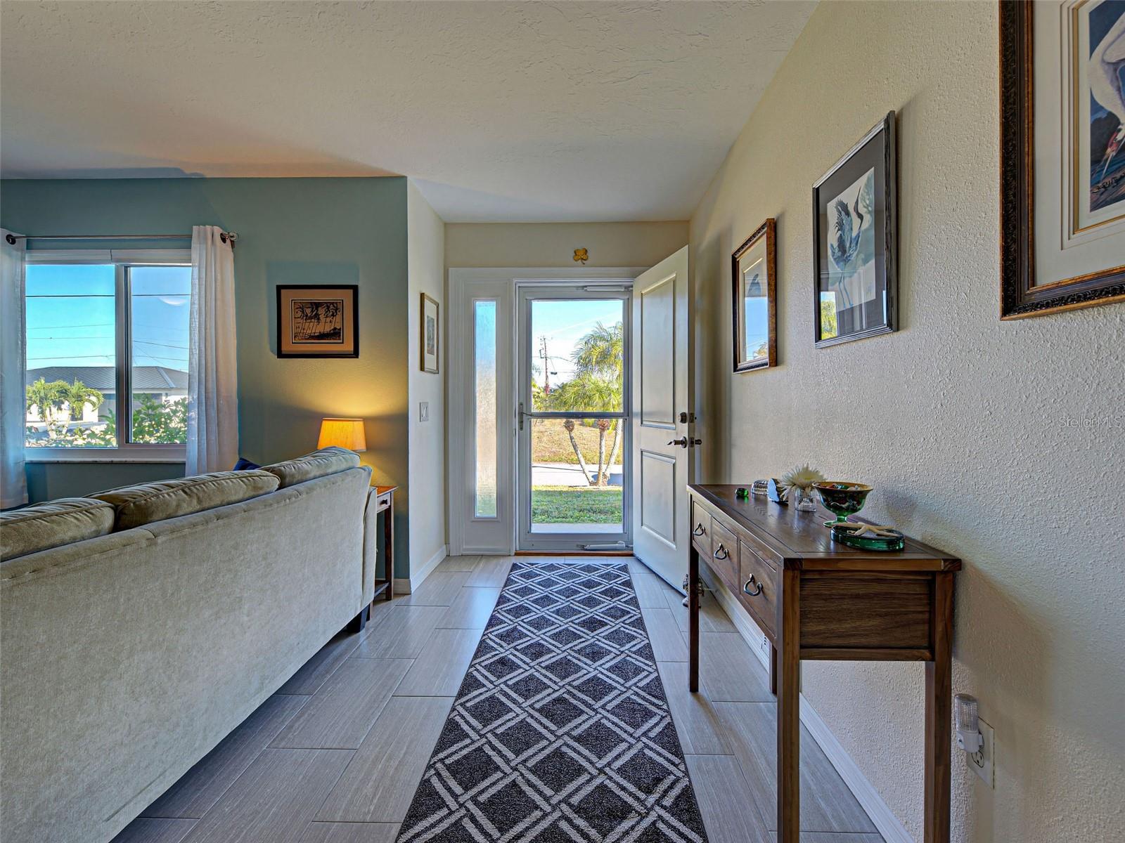 VENICE GARDENS - Residential