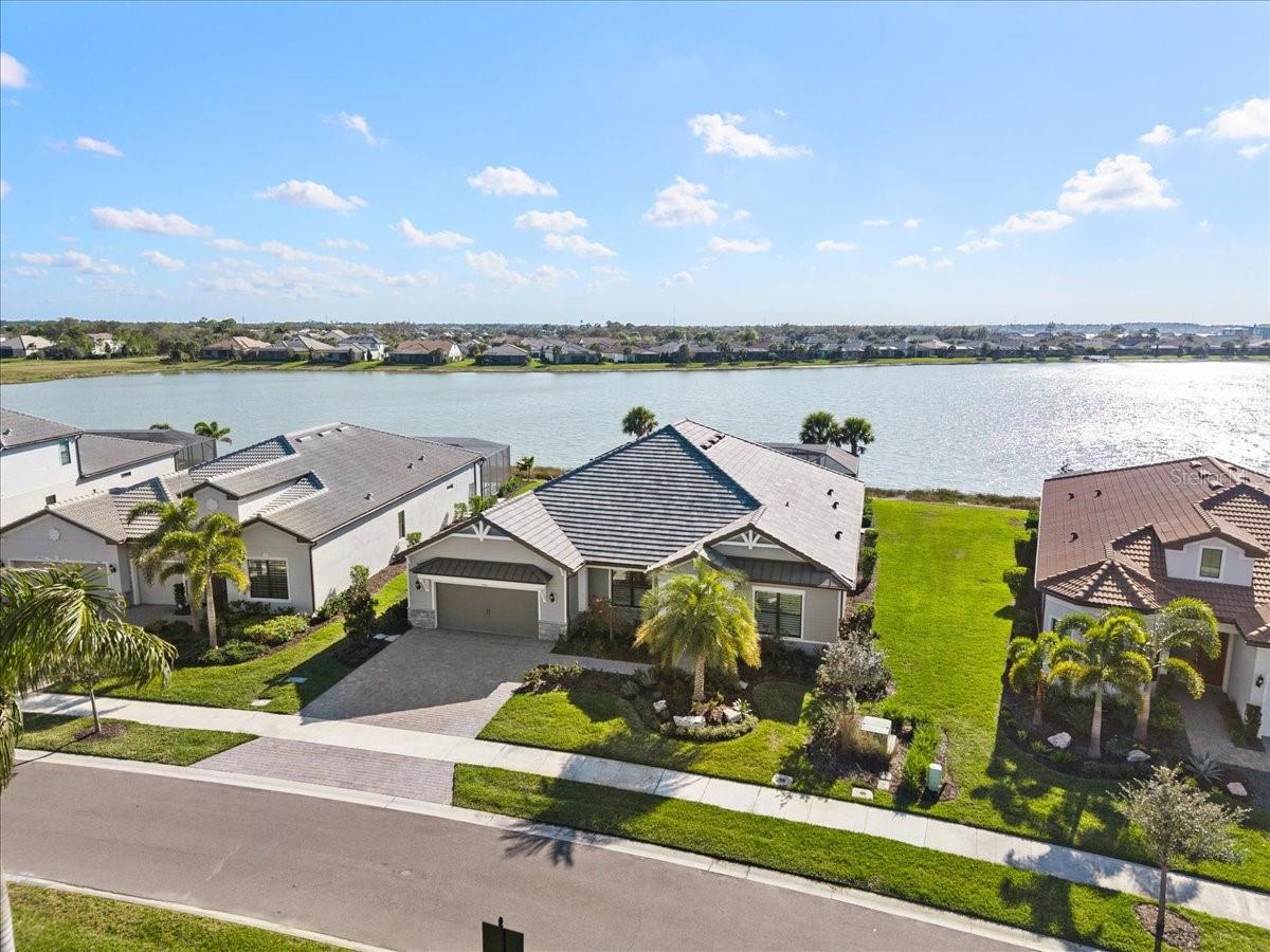 SHOREVIEW AT LAKEWOOD RANCH WATERSIDE - Residential