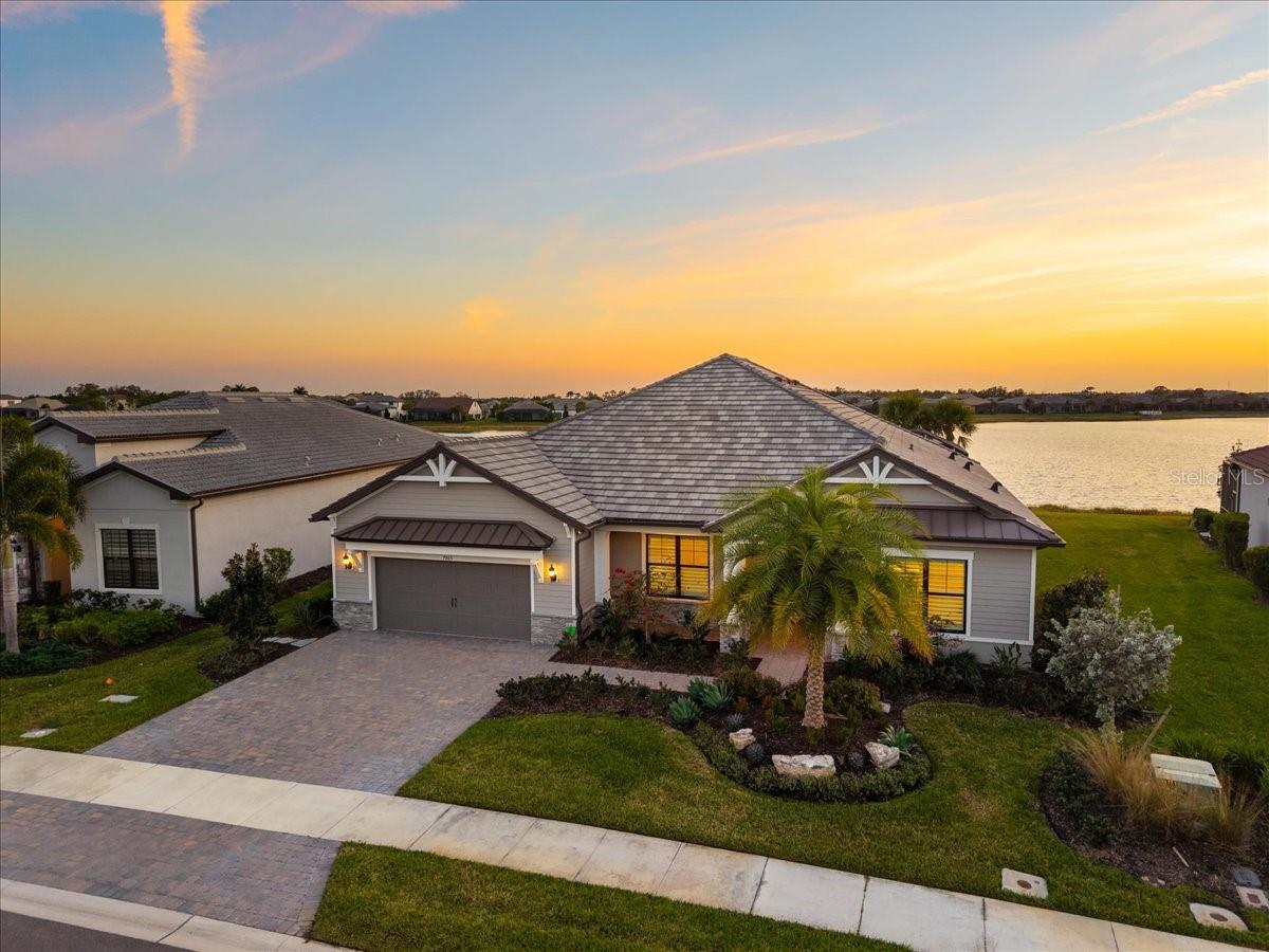 SHOREVIEW AT LAKEWOOD RANCH WATERSIDE - Residential
