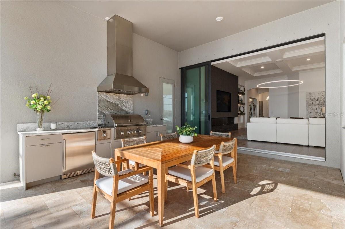 SHOREVIEW AT LAKEWOOD RANCH WATERSIDE - Residential