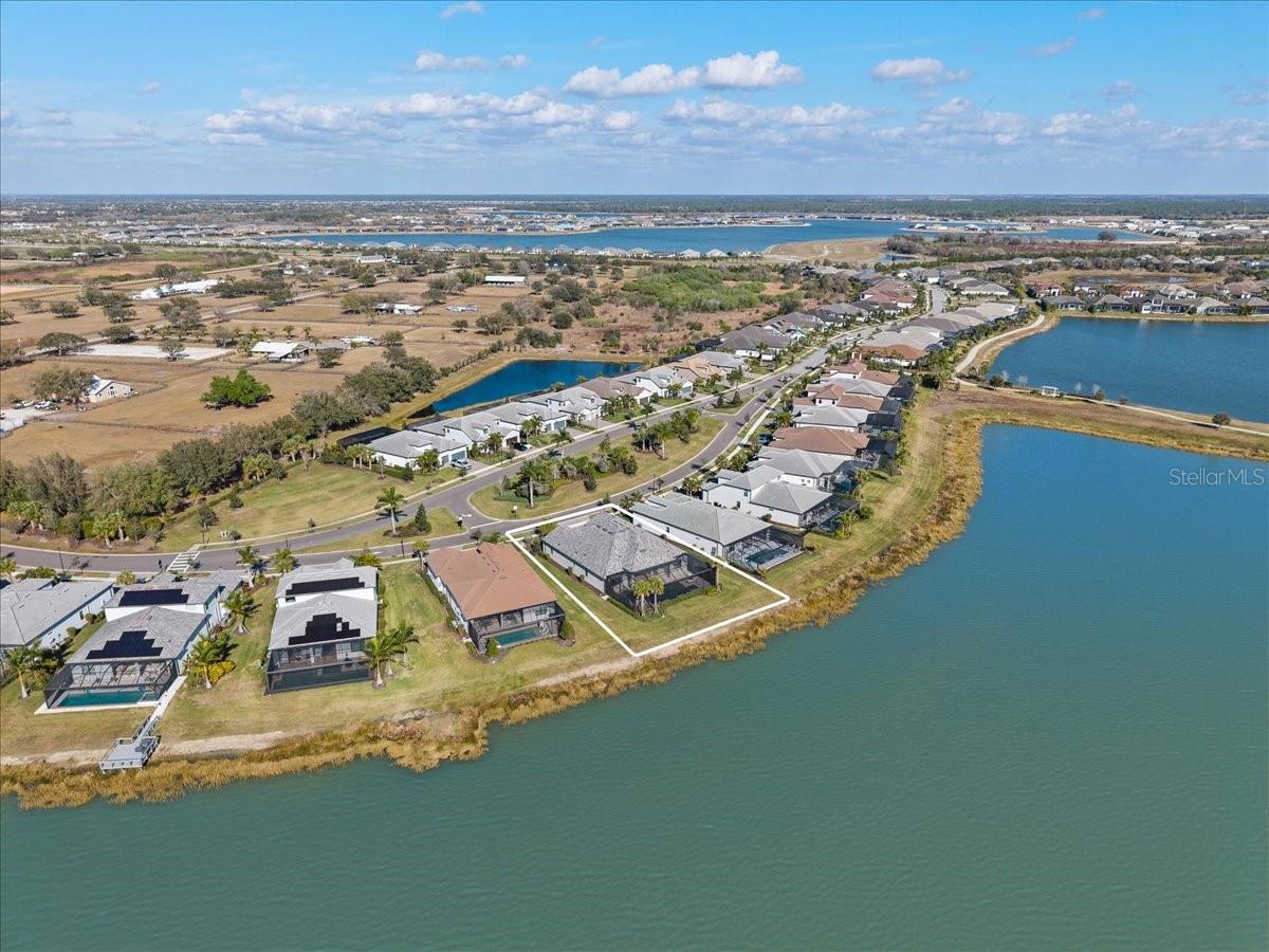 SHOREVIEW AT LAKEWOOD RANCH WATERSIDE - Residential