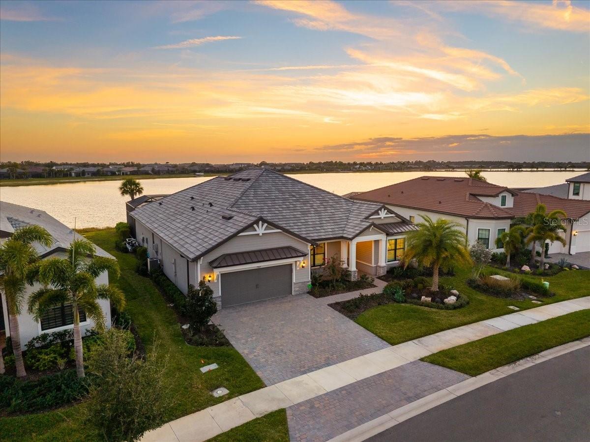 SHOREVIEW AT LAKEWOOD RANCH WATERSIDE - Residential
