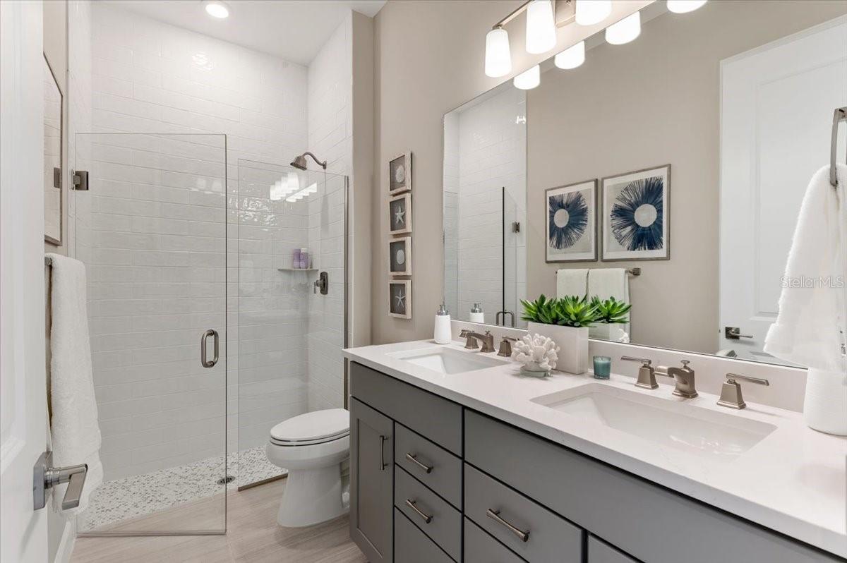 SHOREVIEW AT LAKEWOOD RANCH WATERSIDE - Residential