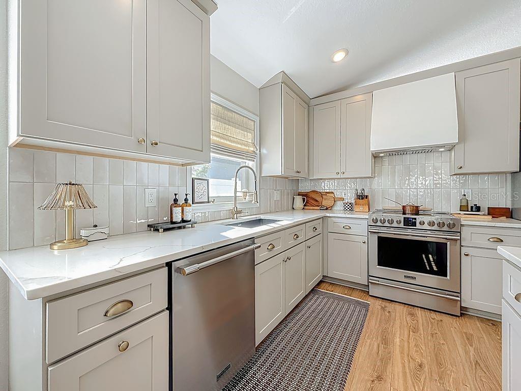 BAY ARBOR UNIT 1A - Residential