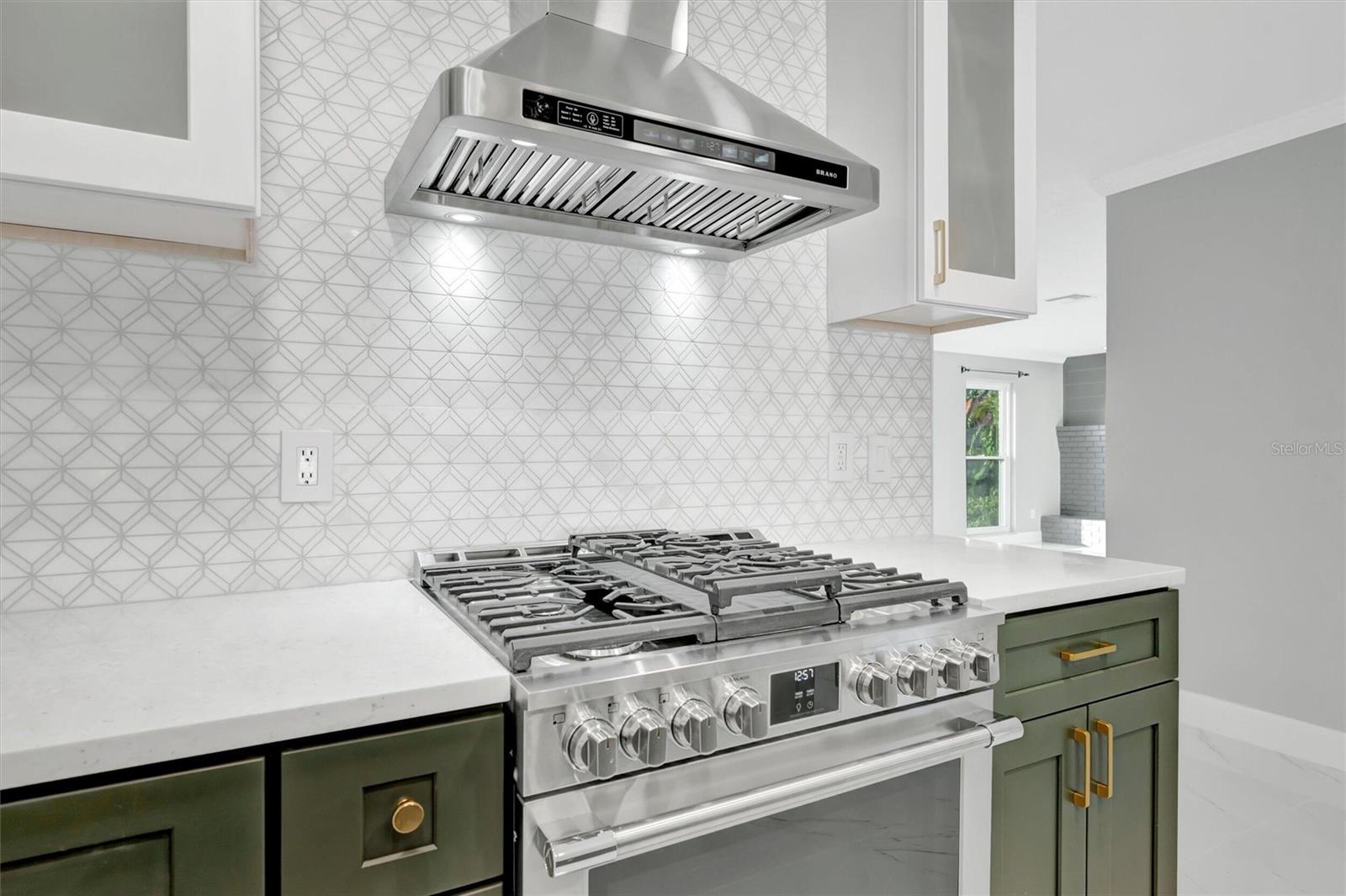 SHORE ACRES PT REP OF 2ND REP OF VENICE SE - Residential Lease