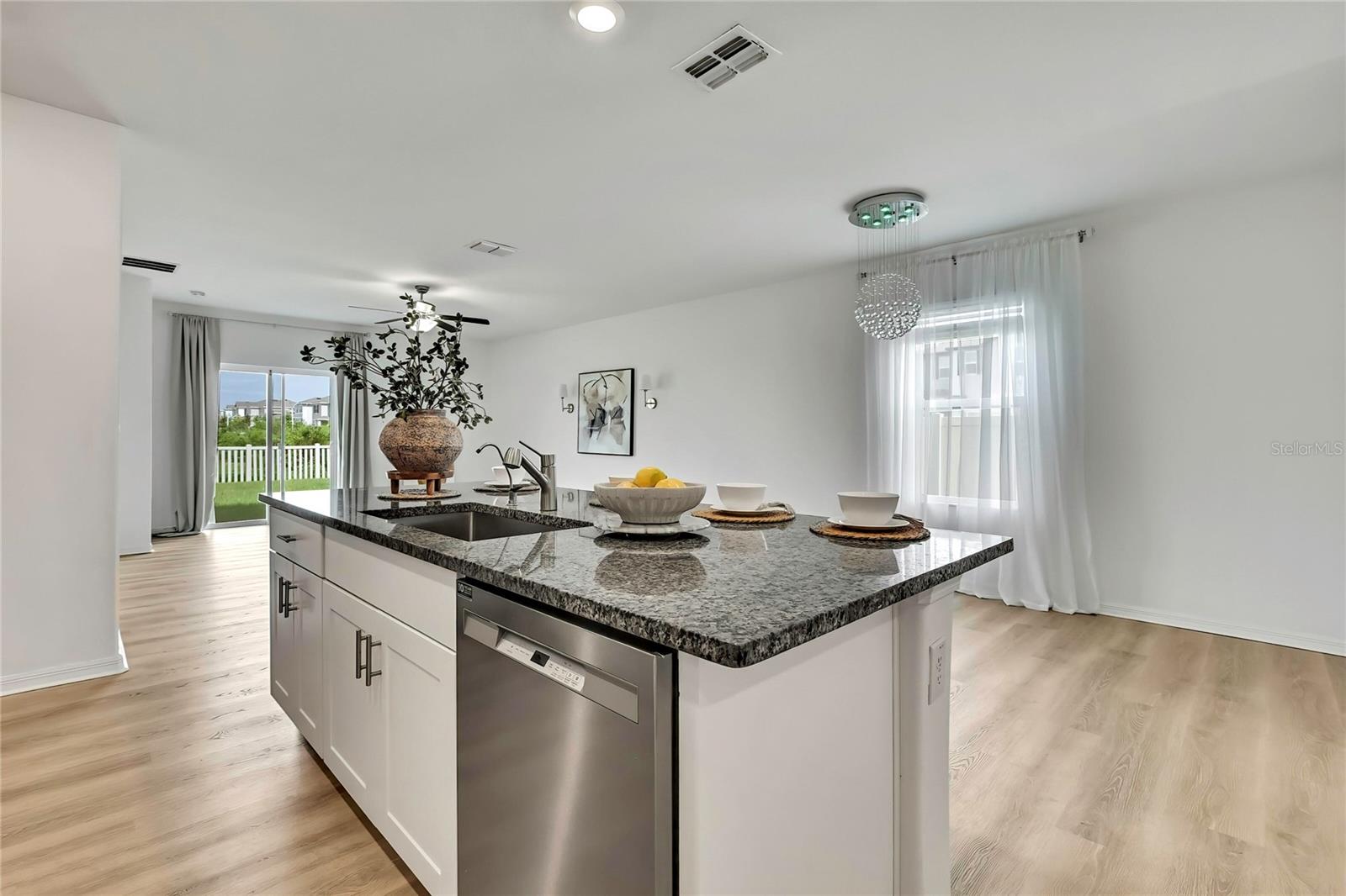 EPPERSON NORTH VILLAGE B - Residential