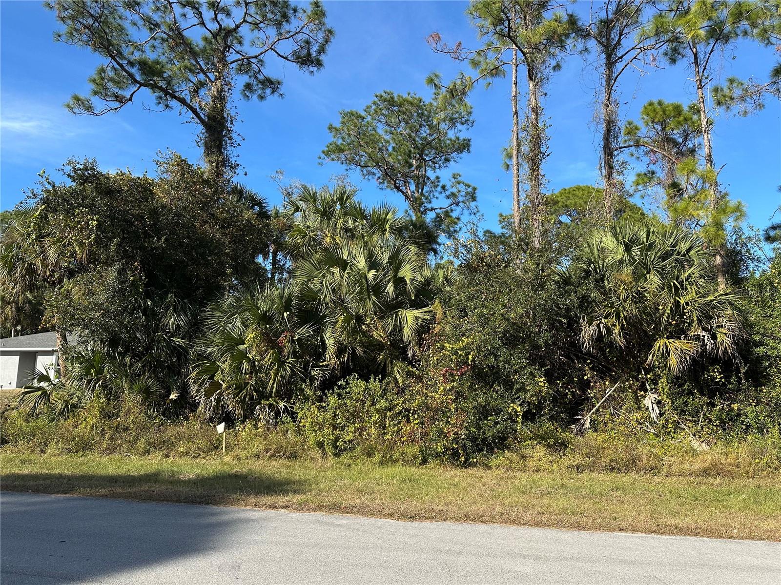 PORT LA BELLE - Land