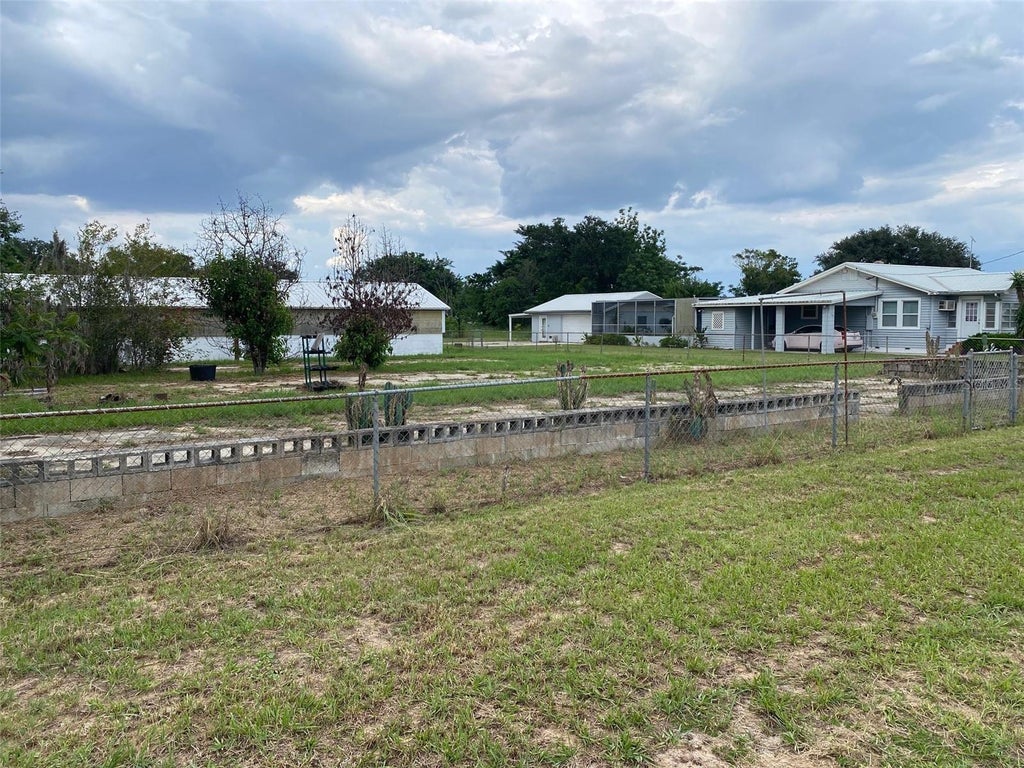 Photo of 149 County Road 640, Lake Wales, FL 33859 (MLS # TB8547604)