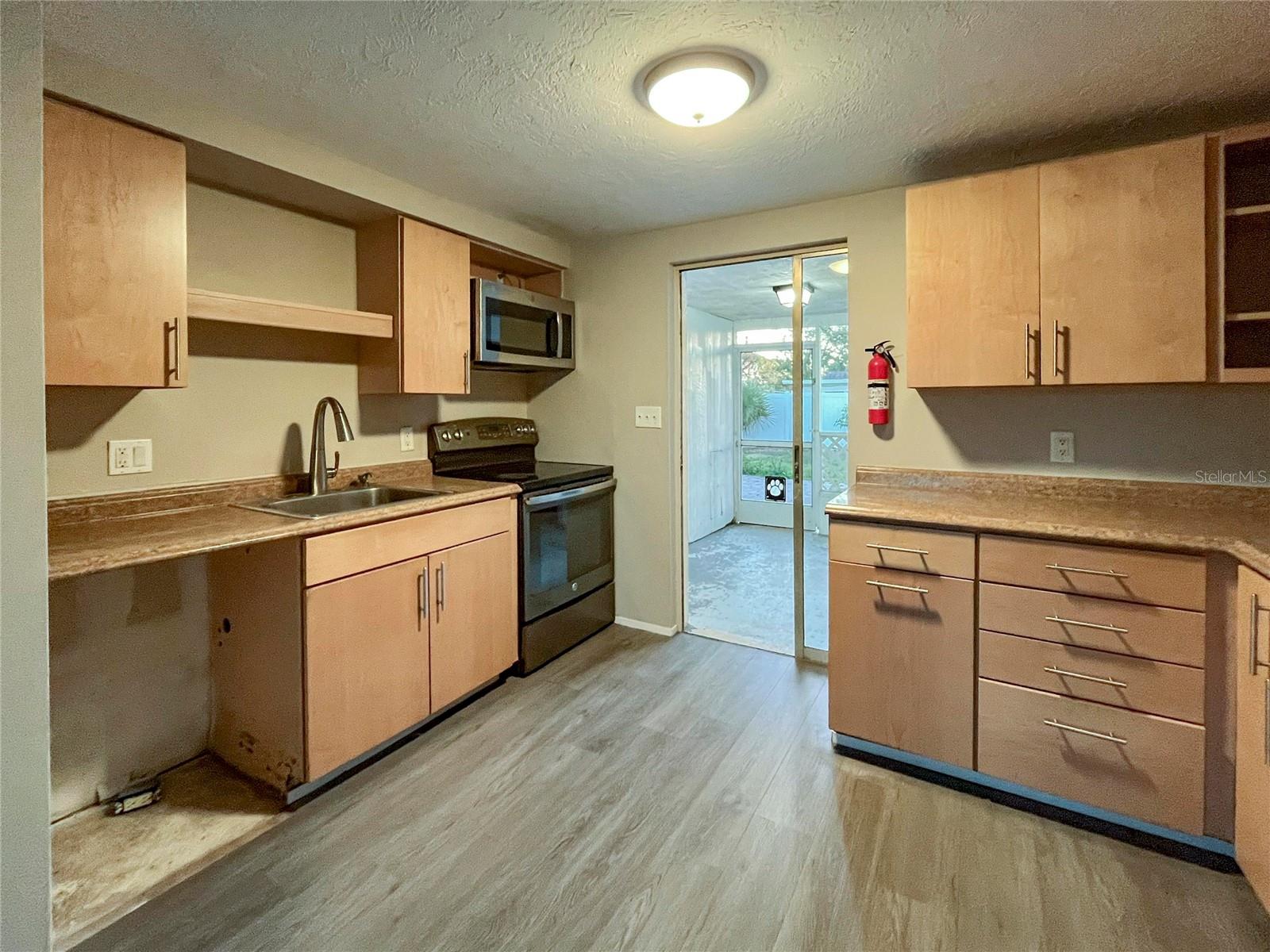 SUN HAVEN - Residential Lease