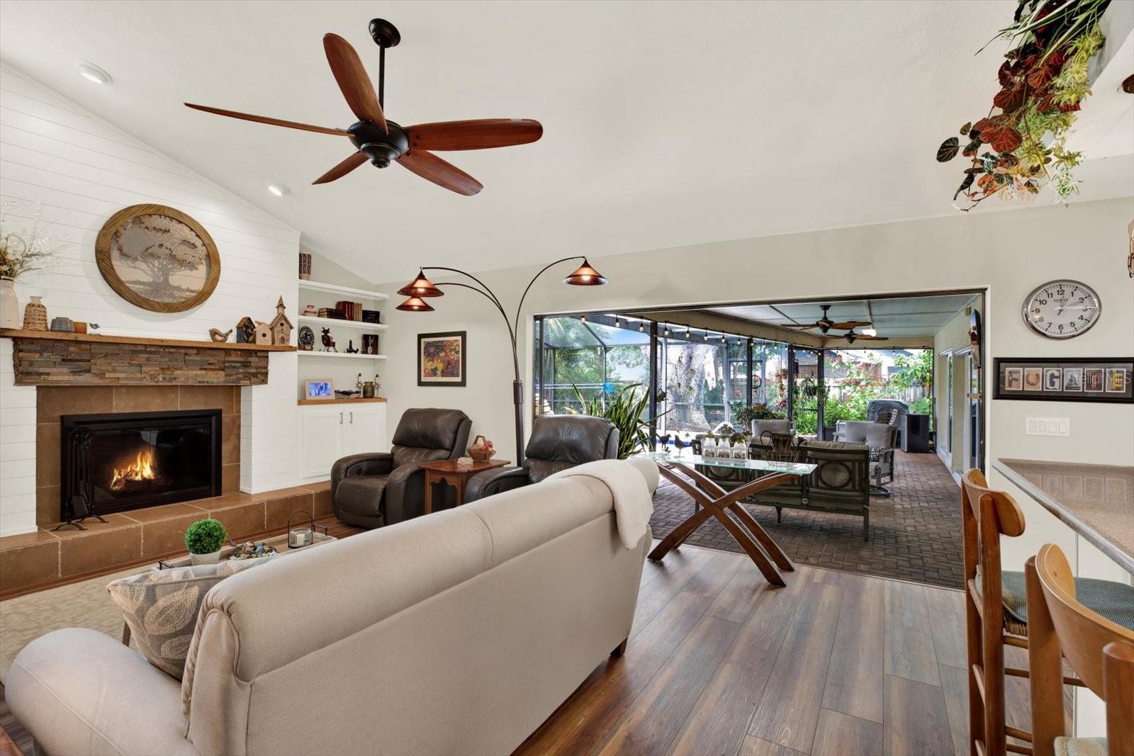 2806 FAIRWAY VIEW DRIVE